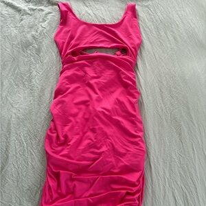 Elegant Pink Sleeveless Dress